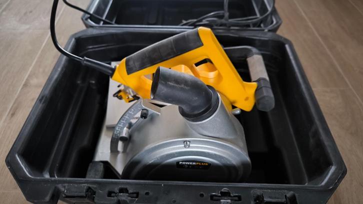 powerplus muurfrees POW0650, Doe-het-zelf en Verbouw, Gereedschap | Freesmachines, Zo goed als nieuw, Elektrisch, Muurfrees, Ophalen of Verzenden