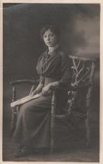 fotokaart  -    dame, Verzamelen, Verzenden, Voor 1940, Klederdracht