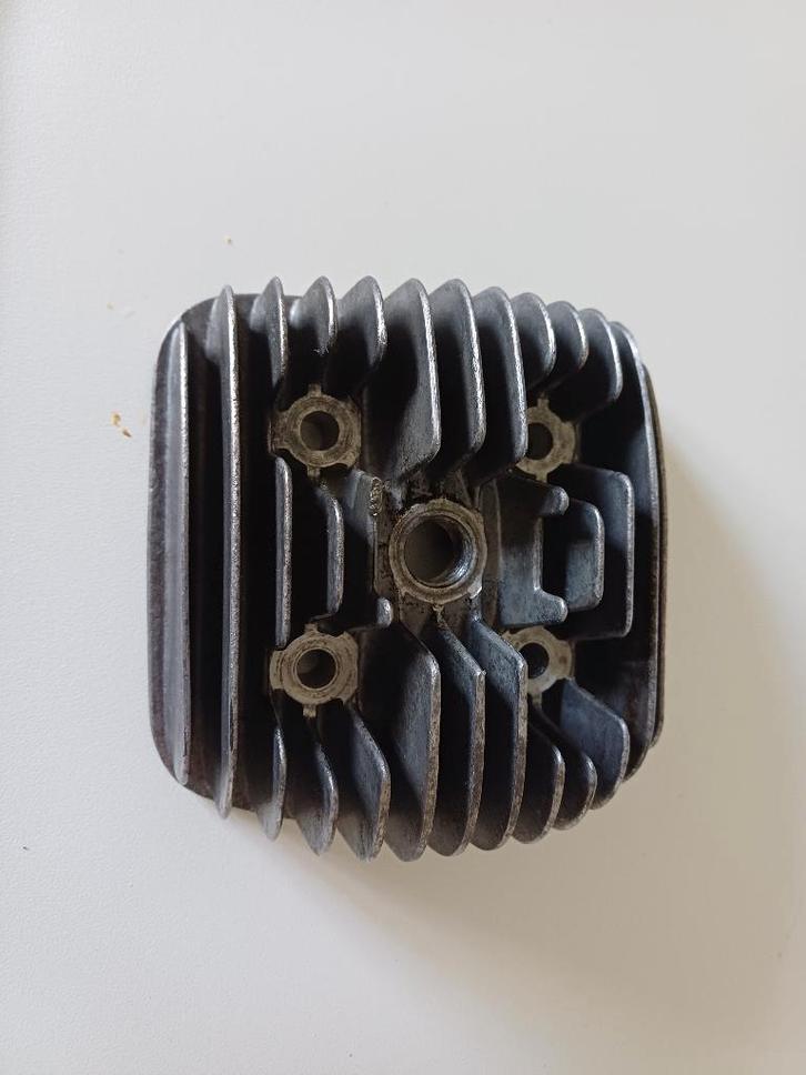 Zundapp cilinder kop, Fietsen en Brommers, Brommeronderdelen | Zundapp, Gebruikt, Cilinder, Ophalen of Verzenden