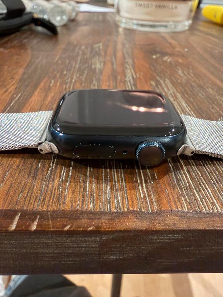 Apple Watch Series 8 41mm - Topstaat!, Sieraden, Tassen en Uiterlijk, Smartwatches, Gebruikt, iOS, Geel, Afstand, Calorieverbanding