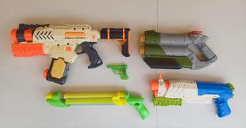 Waterpistolen   beschikbaar voor biedingen