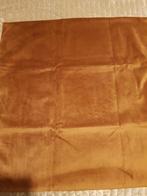 2 grote sierkussenhoezen 70 x 70, Huis en Inrichting, Woonaccessoires | Kussens, Ophalen of Verzenden, Nieuw, Overige kleuren