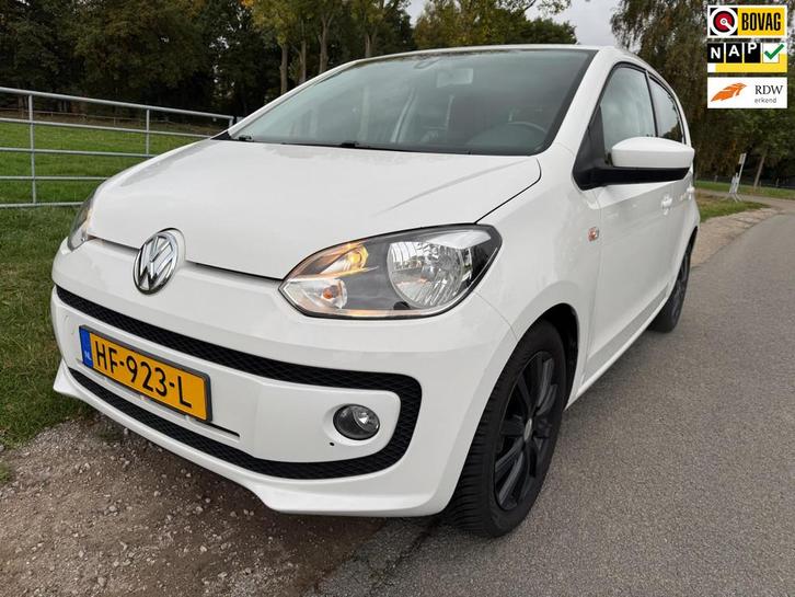 Volkswagen Up! 1.0 high up! BlueMotion met navigatie en airc, Auto's, Volkswagen, Bedrijf, Te koop, up!, ABS, Airbags, Airconditioning