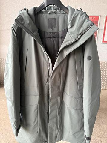 Elvine gewatteerde winterjas - Zo goed als nieuw! beschikbaar voor biedingen