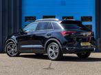 Volkswagen T-Roc 1.5 TSI Sport Business R-Line GRATIS Afleve, 12 maanden, 4 cilinders, Alcantara, Zwart