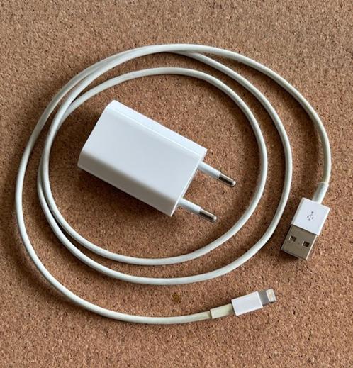 Apple USB lichtnetadapter van 5W (A1400) + kabel 1 meter, Telecommunicatie, Mobiele telefoons | Telefoon-opladers, Nieuw, Apple iPhone