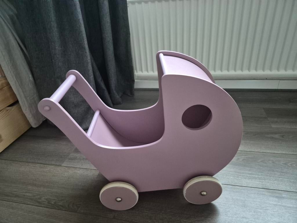 Houten kinderwagentje met dekentje en kussentje, Kinderen en Baby's, Speelgoed | Poppen, Ophalen of Verzenden, Gebruikt, Overige typen