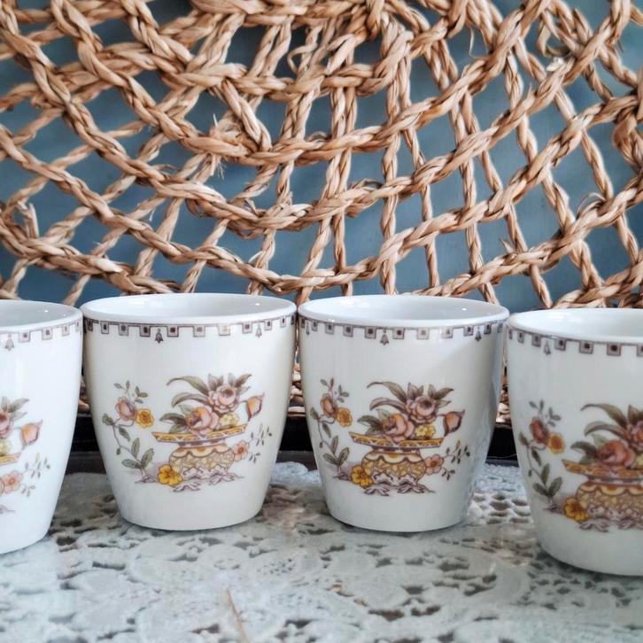 Royal Doulton 'Hamilton', 6 eierdopjes, Antiek en Kunst, Antiek | Servies los, Ophalen of Verzenden