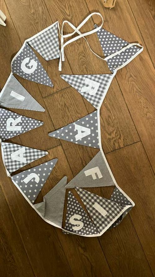 Verjaardagsslinger Raf is jarig, Kinderen en Baby's, Kinderkamer | Inrichting en Decoratie, Zo goed als nieuw, Wanddecoratie, Ophalen of Verzenden