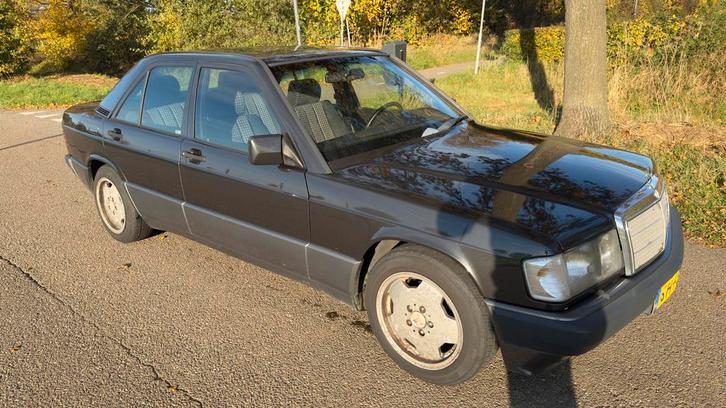 Mercedes-Benz 190-Serie 1.8 E AUTOMAAT 1993 3e eigenaar, Auto's, Mercedes-Benz, Particulier, 190-Serie, ABS, Airbags, Android Auto