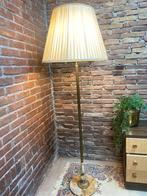 Prachtige vintage messing vloerlamp met bruin marmer, Huis en Inrichting, Lampen | Vloerlampen, Ophalen of Verzenden, Zo goed als nieuw