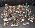 26 delige set kerstdorp figuren diertjes bomen poppetjes, Diversen, Kerst, Verzenden, Gebruikt