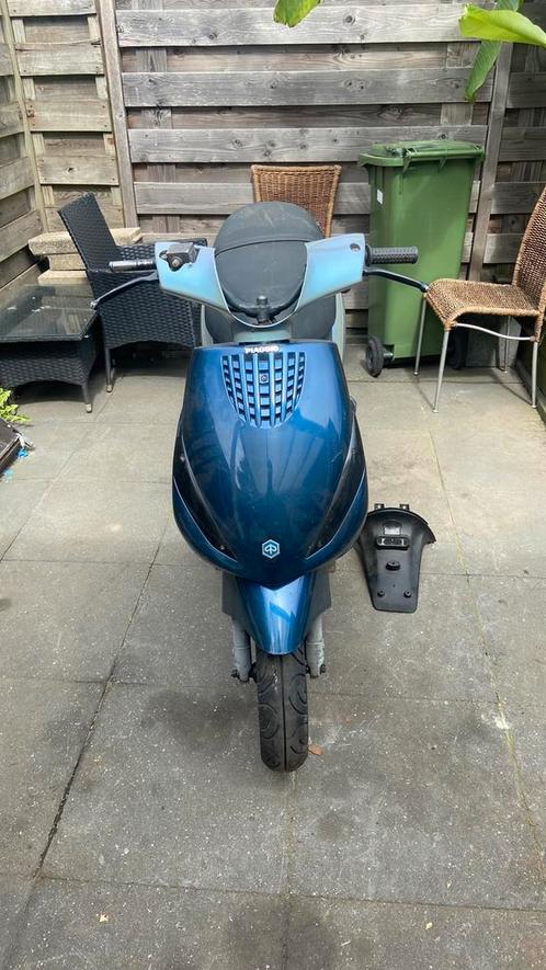 Piaggio zip 2takt 2005 snor frame met wok, Fietsen en Brommers, Brommeronderdelen | Scooters, Gebruikt, Piaggio, Frame, Ophalen