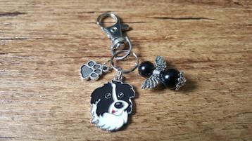 Kettinghanger Border collie B emaille met guardian angel  beschikbaar voor biedingen