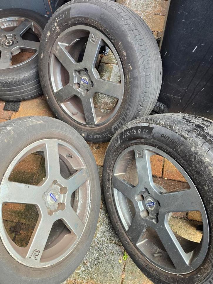 Volvo R disign 5x108 17inch pegasus look, Auto diversen, Autosport-onderdelen, Ophalen