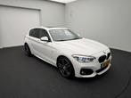BMW 1-Serie 118i - High Executive - 2019 - Pano dak - Wit, Auto's, 65 €/maand, 136 pk, Wit, 650 kg