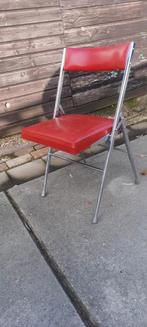 vintage design frans? 70er jaren klapstoel chroom/ rood skai, Huis en Inrichting, Stoelen, Ophalen, Gebruikt, Eén, Metaal