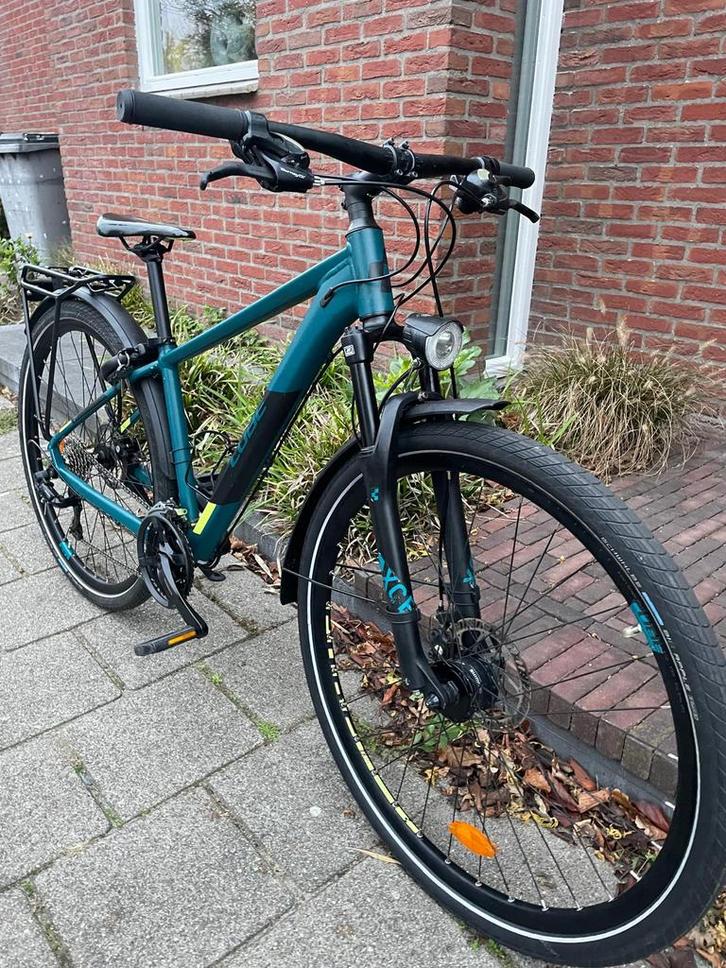 Cube aim street 24 versnellingen schijfremmen, Fietsen en Brommers, Fietsen | Jongens, Zo goed als nieuw, 26 inch of meer, Handrem