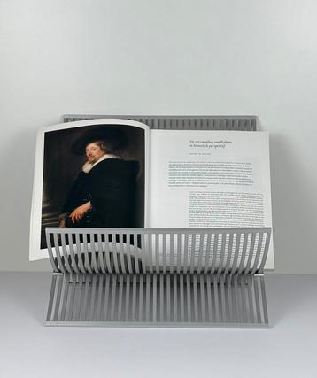 Inklapbare boeken- en tijdschrifthouder Umbra aluminium beschikbaar voor biedingen