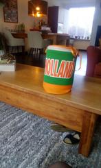 Twee feest hoeden, Ophalen