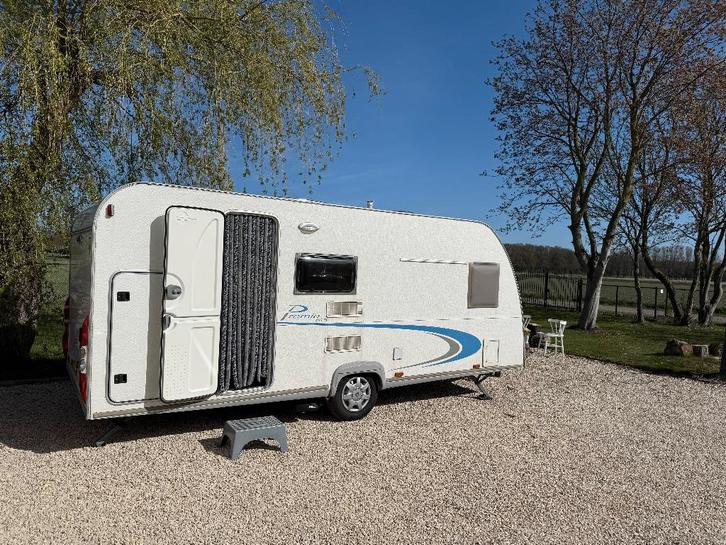 Buerstner Premio 485 TK + mover (enduro) + voortent, Caravans en Kamperen, Caravans, Particulier, tot en met 6, 750 - 1000 kg