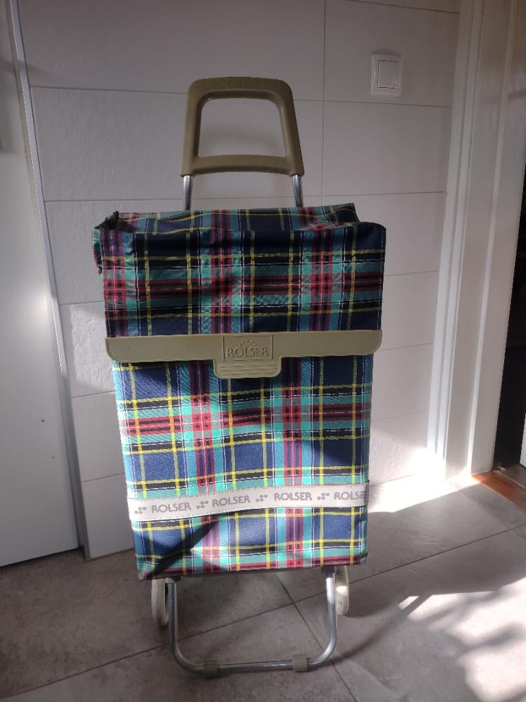 boodschappentrolley 4 wielen, 30 cm of meer, Overige kleuren, Zo goed als nieuw, 55 tot 75 cm