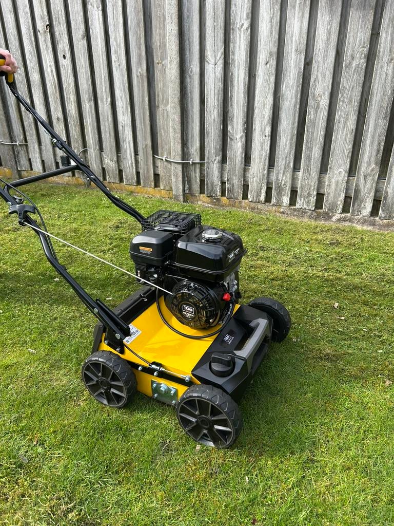 Verticuteermachine te huur, Ophalen