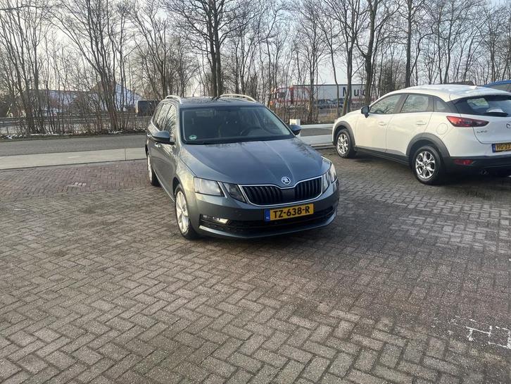 Skoda Octavia Combi 1.0 TSI Greentech Ambition Business AUTO, Auto's, Skoda, Bedrijf, Te koop, Octavia, ABS, Airbags, Airconditioning