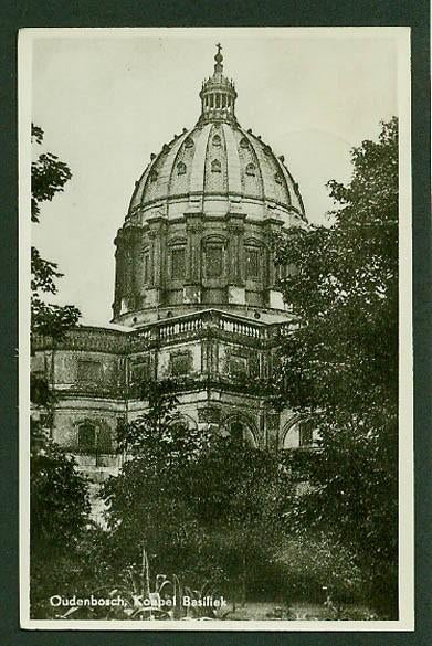 Oudenbosch, Koepel Basiliek. 1956., Ophalen of Verzenden, 1940 tot 1960, Gelopen, Noord-Brabant