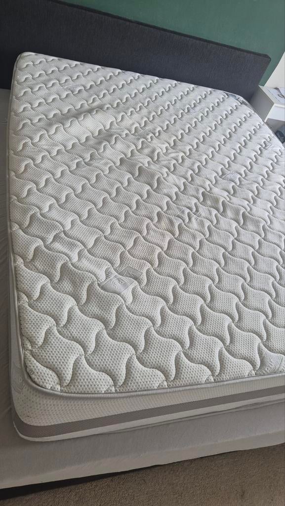 Wellpur traagschuim matras, Ophalen, Gebruikt, Tweepersoons, Overige maten