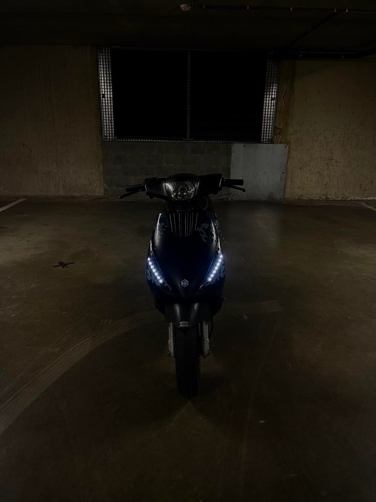 Piaggio Zip 50cc 4t, Ophalen, Zo goed als nieuw, Benzine, Zip