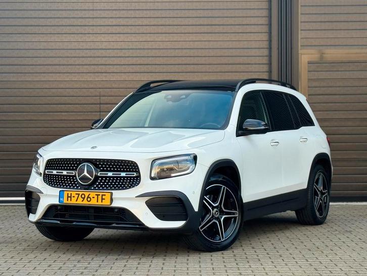 Mercedes-Benz GLB 200 AMG, NL-auto, Pano, Keyles, Widescreen, Auto's, Mercedes-Benz, Bedrijf, GLB, ABS, Achteruitrijcamera, Adaptieve lichten