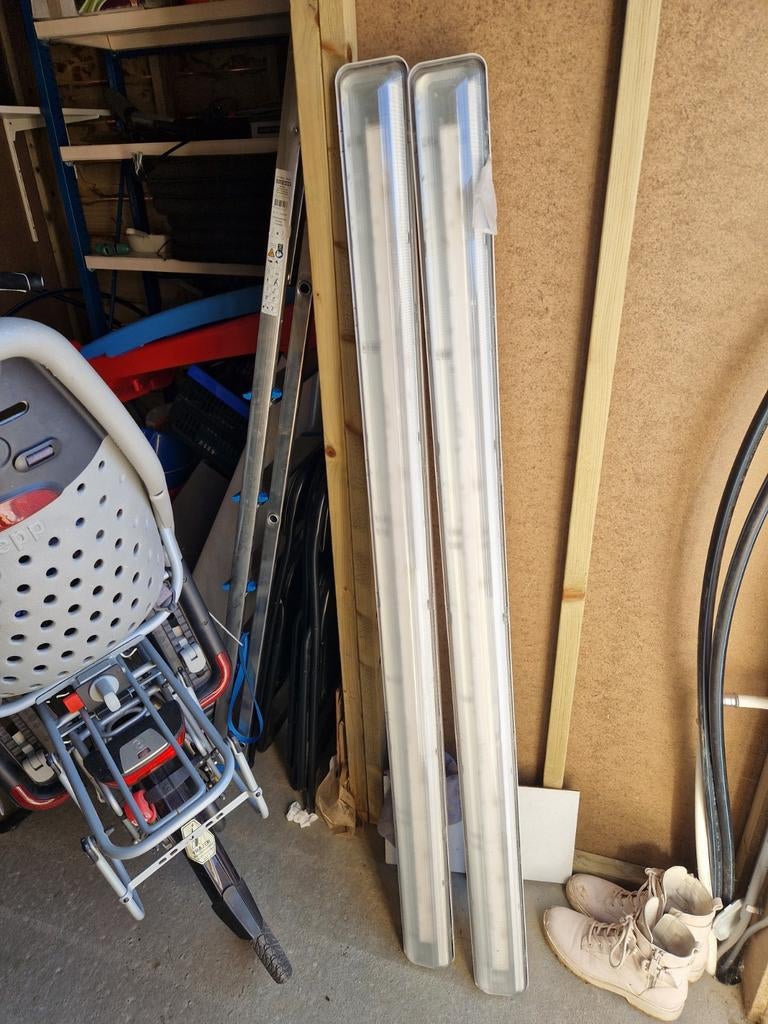 Trilux TL verlichting, 2 stuks, Ophalen, Zo goed als nieuw