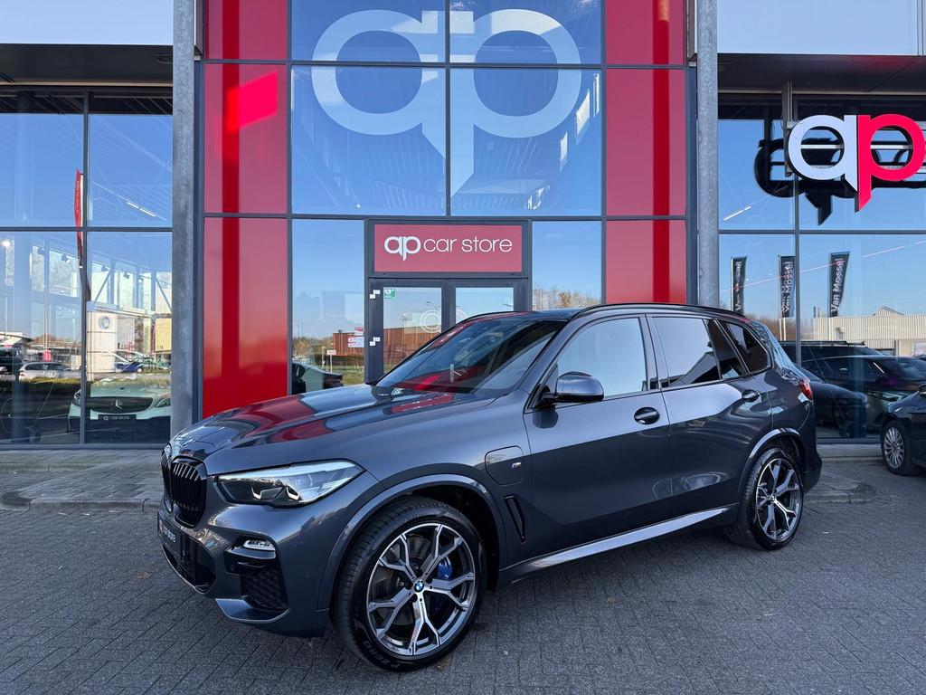 BMW X5 XDrive45e Executive M-pakket Panorama, Gebruikt, Vierwielaandrijving, Hybride Elektrisch/Benzine, 2998 cc
