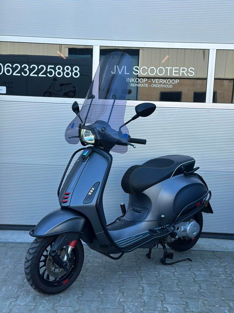 Vespa sprint 50cc 3v 4t 2018 Snor - Nieuw staat!, Ophalen, Overige modellen, L, Zo goed als nieuw