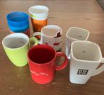 GRATiS af fe halen paar mokken en plastic bekers, Ophalen, Gebruikt, Overige stijlen, Kop(pen) en/of Schotel(s)