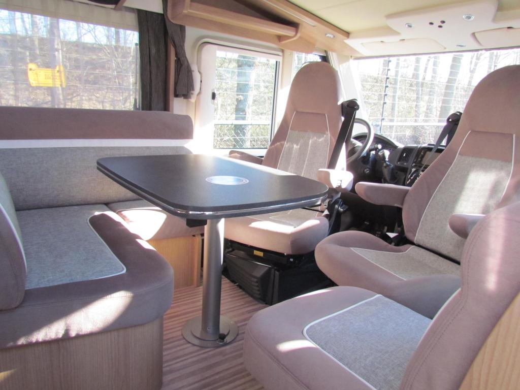 Malibu I 440 LE Lengtebedden, Hefbed, Integraal, Fiat, Bedrijf, L-zit