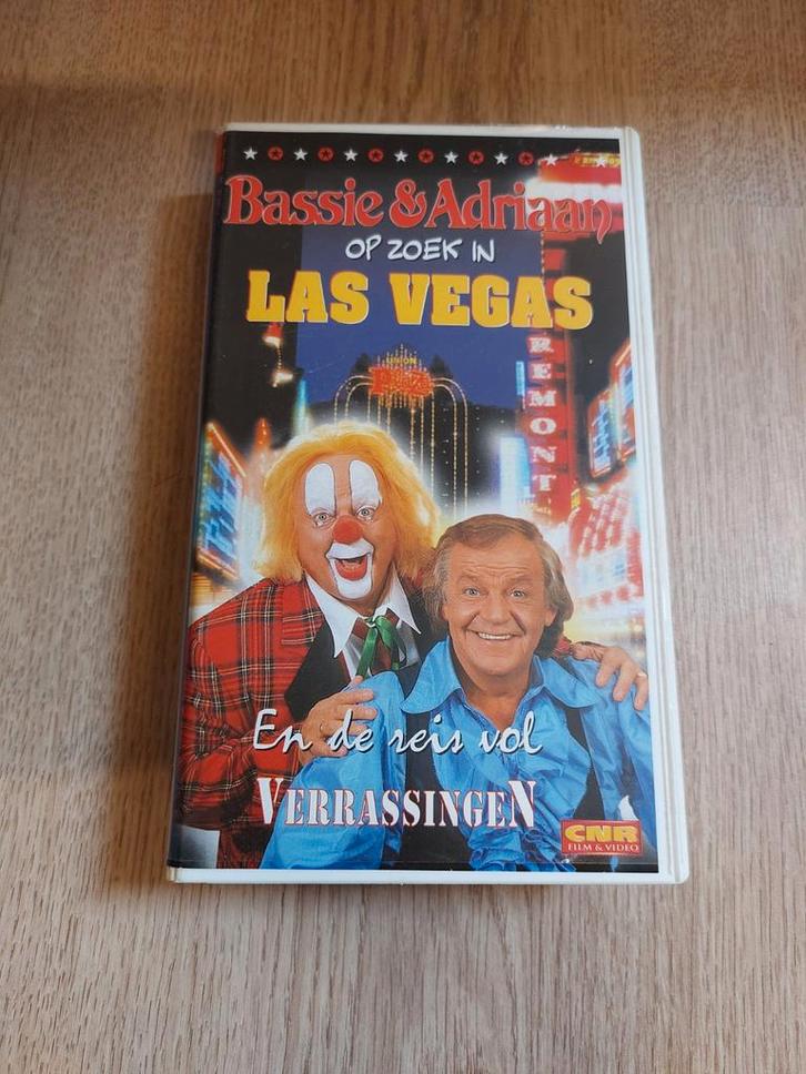Bassie en Adriaan VHS videoband Las vegas, Cd's en Dvd's, VHS | Kinderen en Jeugd, Kinderprogramma's en -films, Overige typen