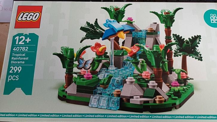 Lego 40782 Tropical Rainforest Diorama  -NIEUW en ONGEOPEND-, Kinderen en Baby's, Speelgoed | Duplo en Lego, Nieuw, Lego, Complete set