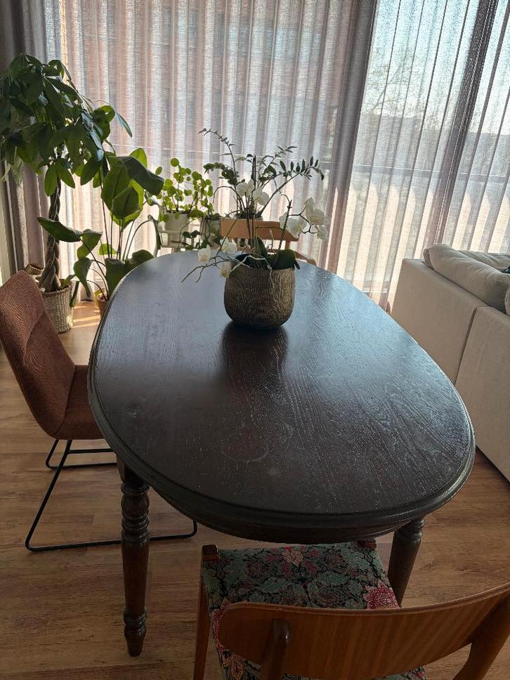 Vintage Dining table and chairs, Huis en Inrichting, Tafels | Eettafels, Gebruikt, 100 tot 150 cm, 200 cm of meer, Rechthoekig