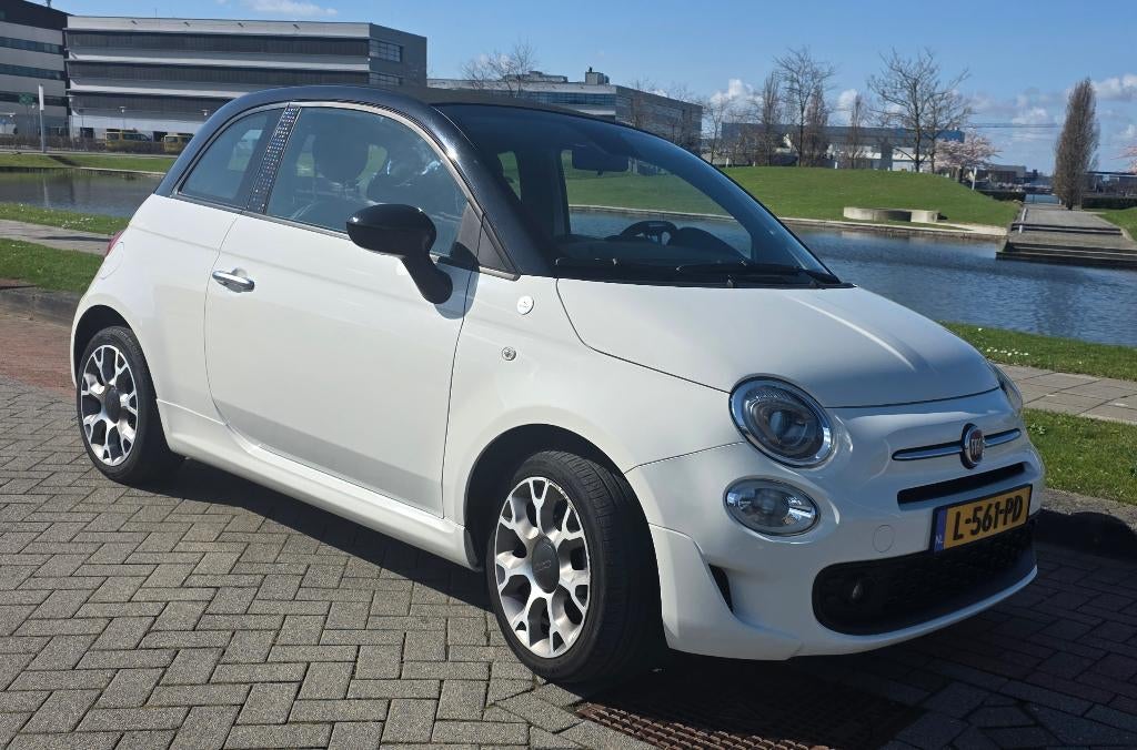 Sportieve Fiat 500 1.0 70pk Hybrid 2021 Wit 'Hey Google', Auto's, Fiat, Voorwielaandrijving, 40 €/maand, 4 stoelen, Leder en Stof