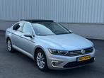Volkswagen Passat 1.4 TSI GTE PANO|LEER|ACC|KEYLESS|LED, Auto's, Volkswagen, 156 pk, 1622 kg, 1395 cc, Hybride Elektrisch/Benzine