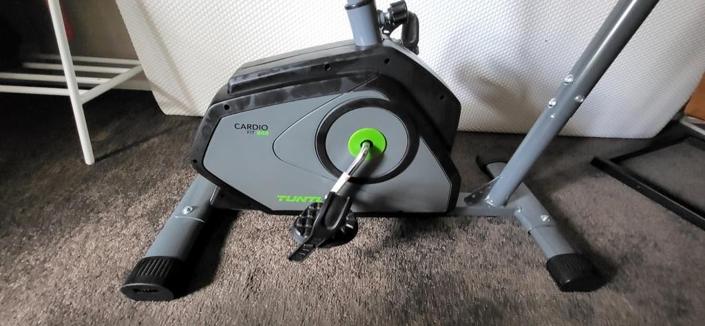 Tunturi Cardio Fit B40 Hometrainer & Blumill Roeitrainer, Ophalen of Verzenden, Gebruikt, Rug, Hometrainer