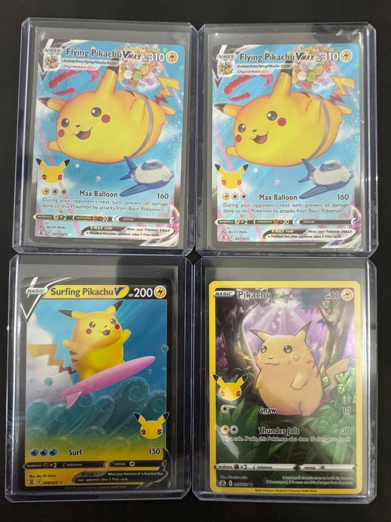 6 verschillende pikachu pokemon kaarten, Ophalen of Verzenden, Nieuw, Meerdere kaarten, Foil
