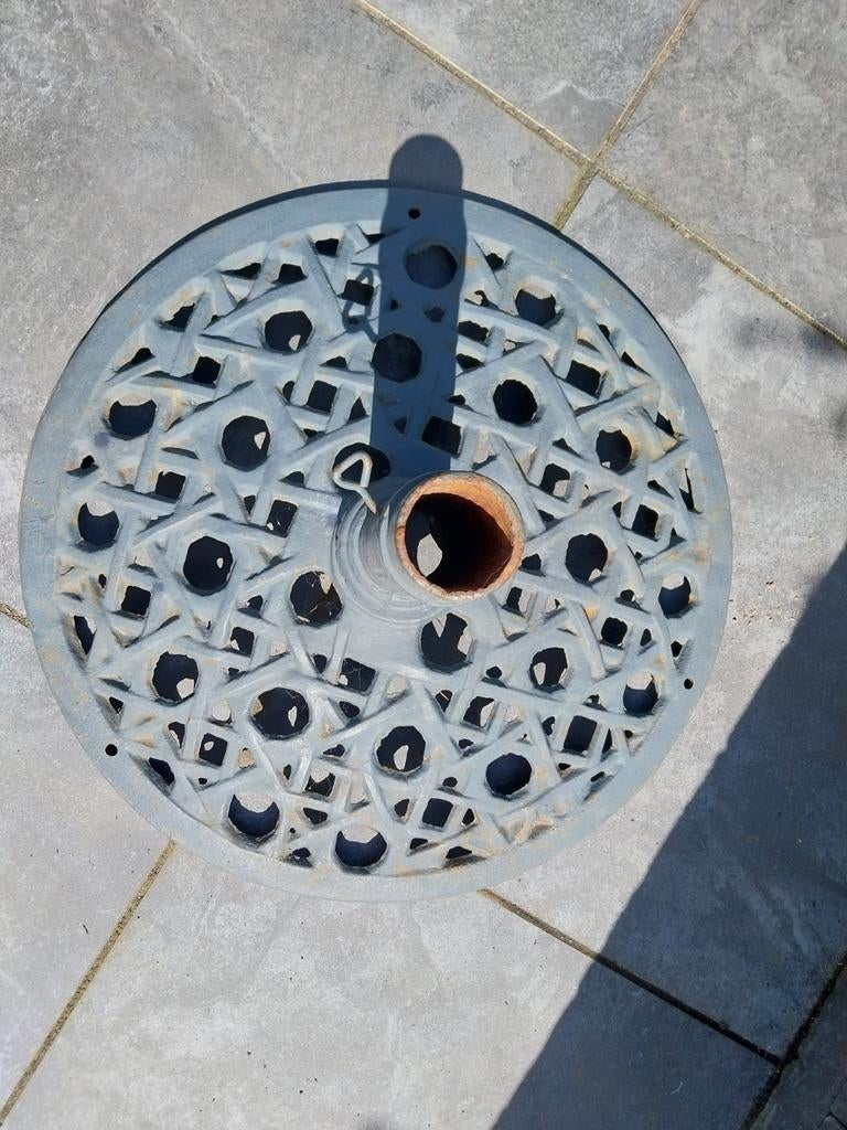 Gietijzeren parasolvoet - 62.5 cm doorsnede, Ophalen, Gebruikt, Minder dan 1 meter, Parasolvoet