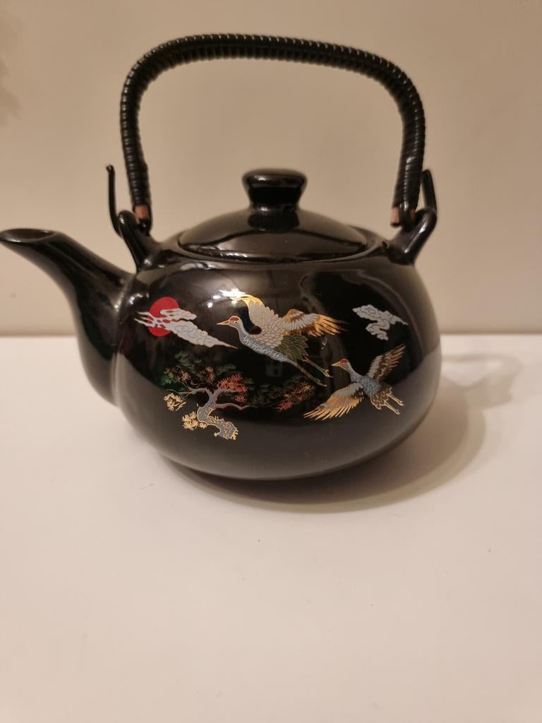 Vintage Japanse theepot met kraanvogel decoratie, Antiek en Kunst, Antiek | Porselein, Ophalen of Verzenden