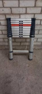 Uitschuifbare ladder, Doe-het-zelf en Verbouw, Ladders en Trappen, Ophalen, 2 tot 4 meter