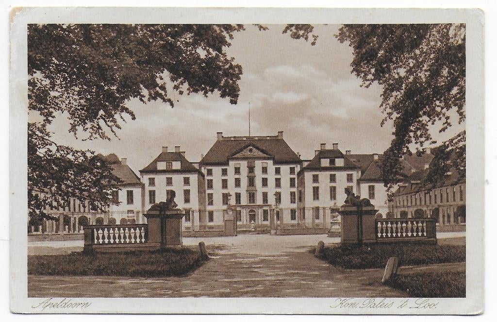 Apeldoorn Paleis Het loo Gelopen Ansichtkaart ( B6712), Ophalen of Verzenden, 1960 tot 1980, Gelopen, Gelderland