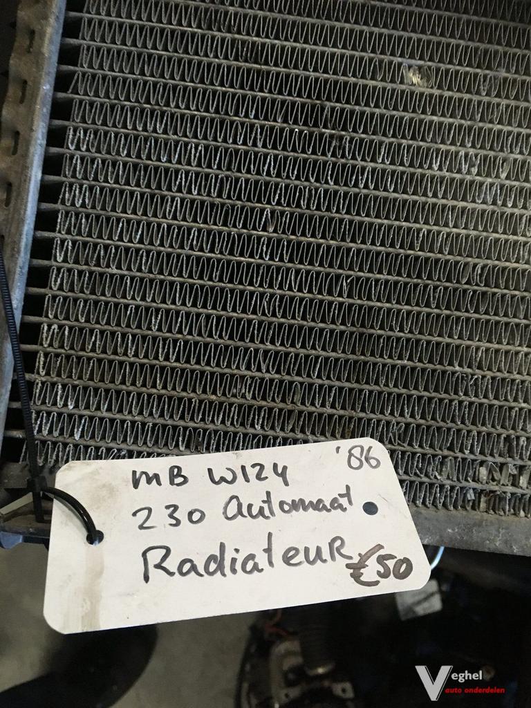 Mercedes w124 230 1986  automaat Radiateur