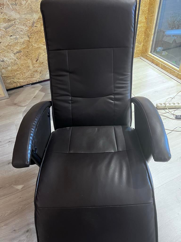 Relax stoel elektrisch, bruin, Ophalen, Gebruikt, 50 tot 75 cm, Leer